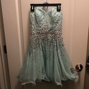 ••SOLD•• Light blue Grad or homecoming dress
